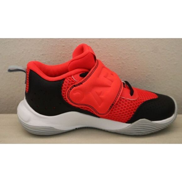 Under Armour 3026638-600 Kids Sz 1Y Red/Black Pre-School Zone Basketball 2 Shoes - Picture 5 of 10